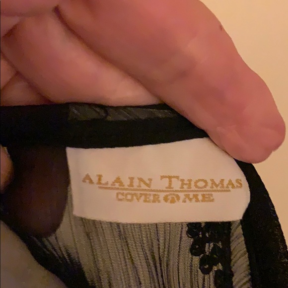 💥One Size Cover-Up-by Alain Thomas💥 - Picture 2 of 4